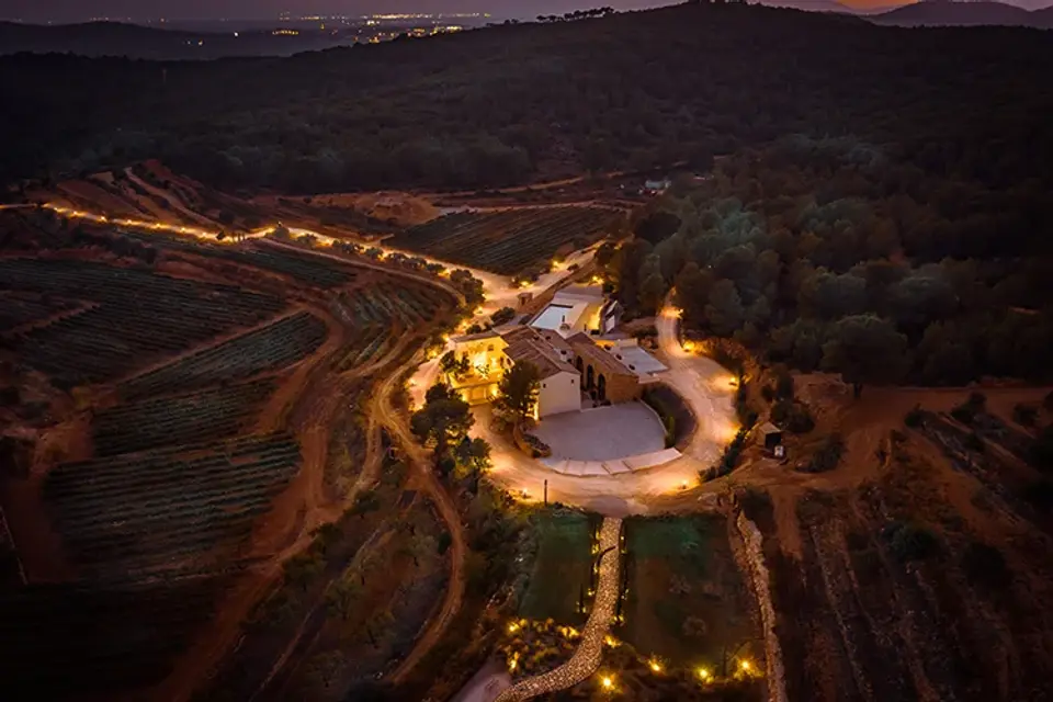 Masia Cabellut vineyard wedding venue Barcelona — Agape Weddings