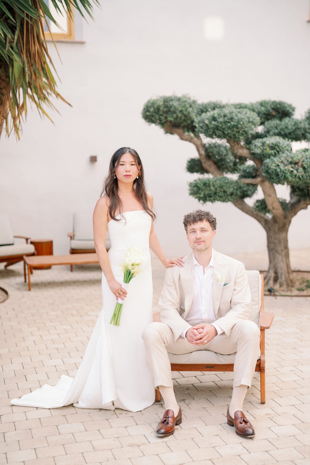 Janice & Finn — minimalist couple portrait