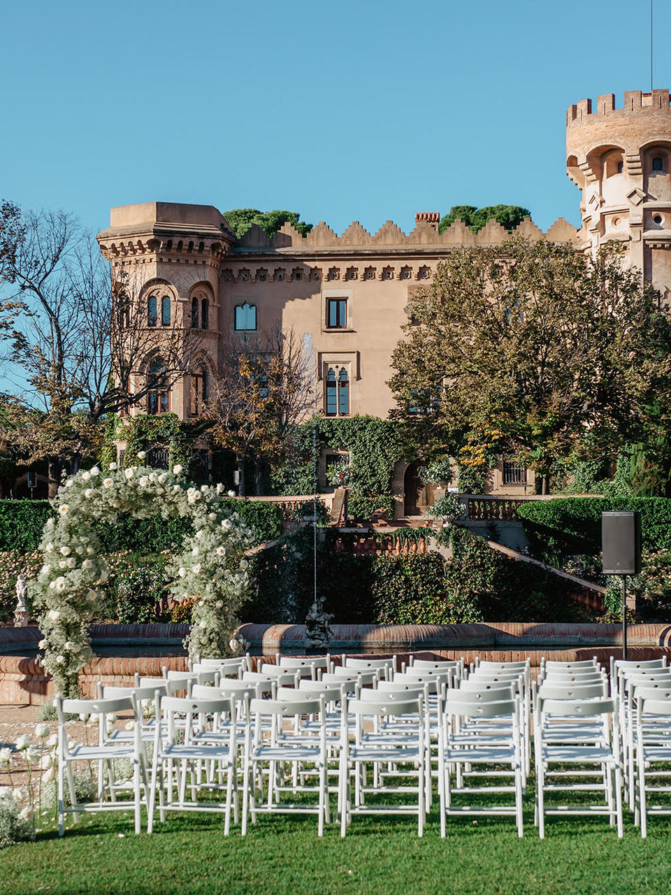 Luxury wedding ceremony in Barcelona villa — Agape Weddings