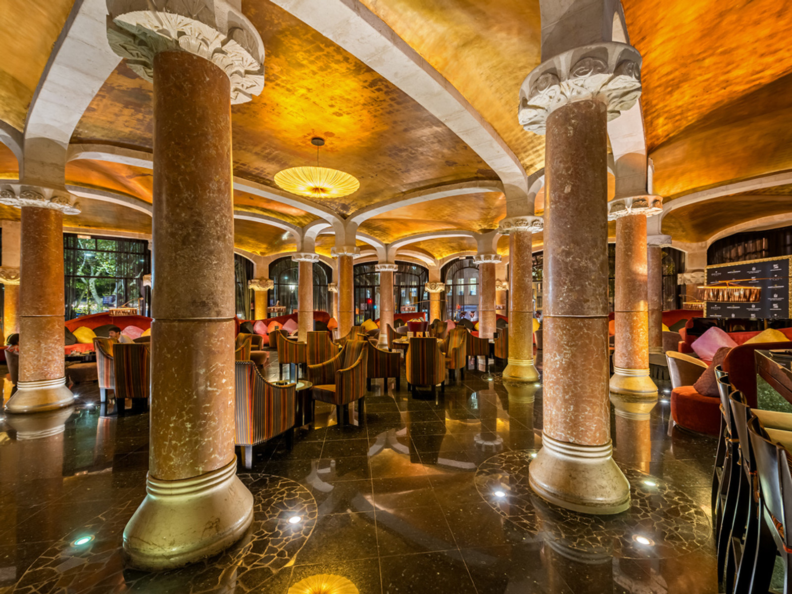 Casa Fuster , Barcelona City Center Wedding Venue