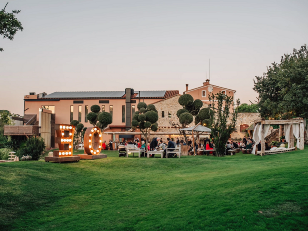 A Comprehensive Guide to Hosting Your Wedding at Celler de Can Torrens