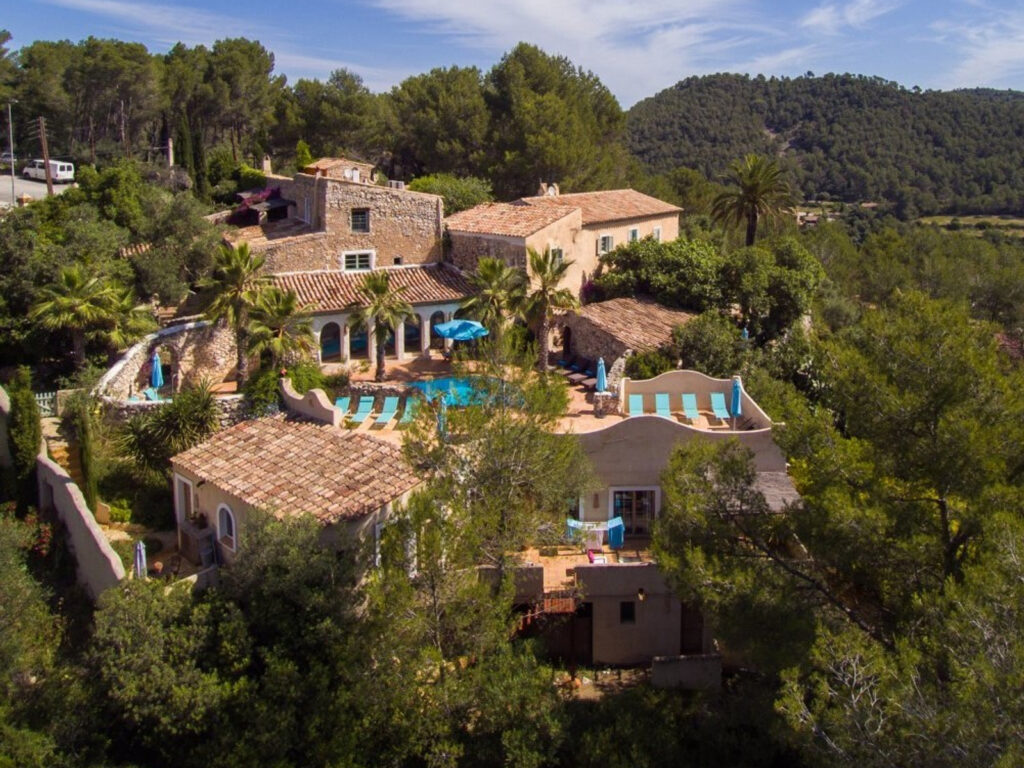 Wedding at Masia Nur: Comprehensive Guide and Cost Breakdown