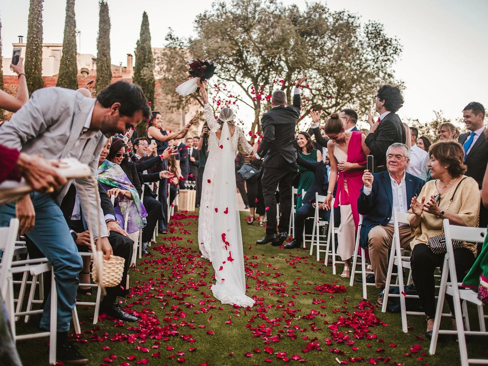 Discover the Beauty of Castillo de Vilassar : Decorative Arrangements