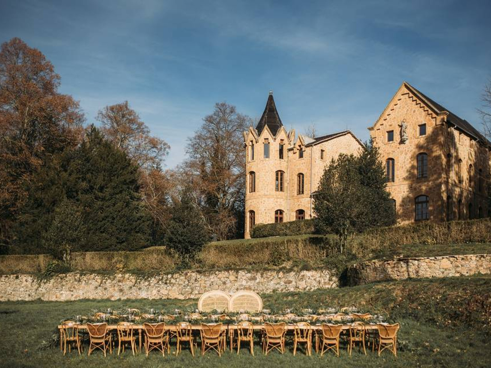 Castles for Wedding Near Barcelona : Castel Villavecchia