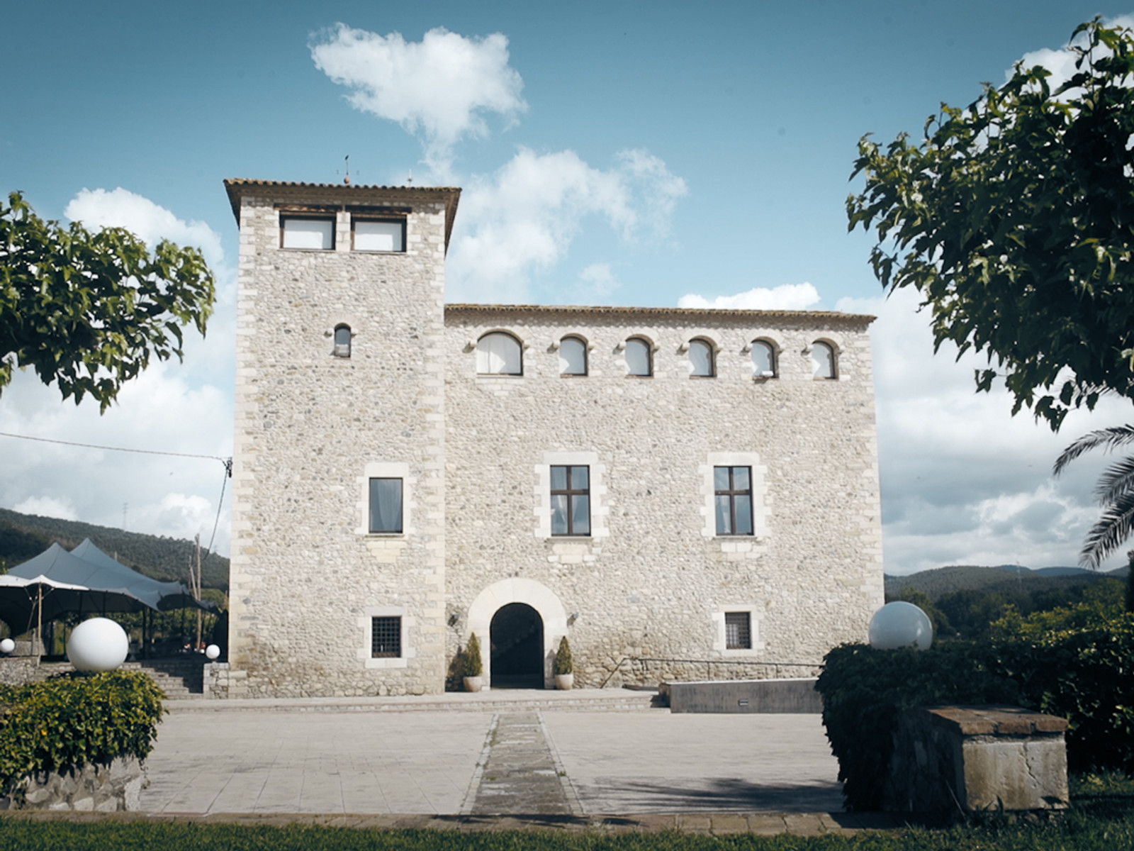 Castles for Wedding Near Barcelona : Castell San Gregori