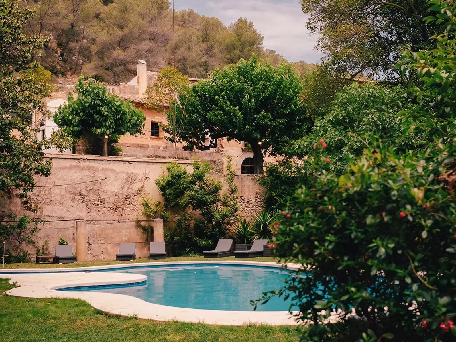 5 Wedding Villas in Barcelona : Villa Amanita