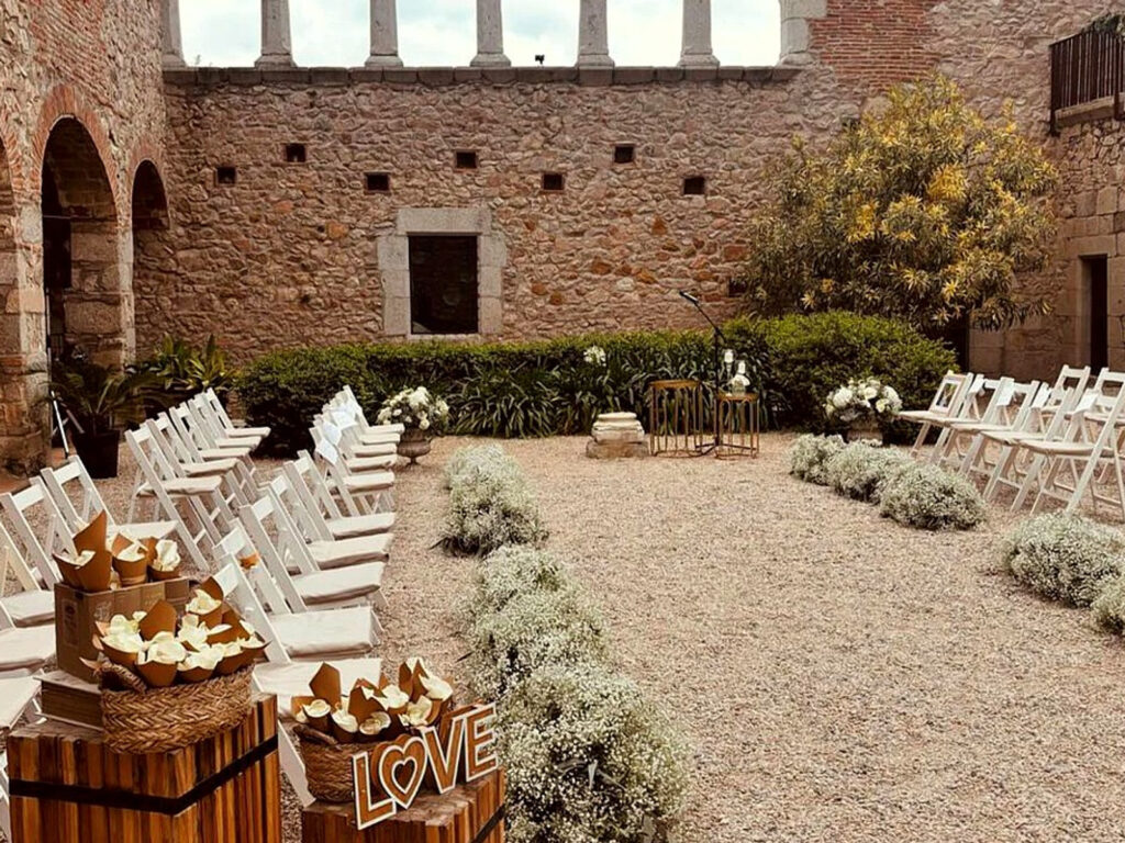 MONESTIR DE SANT SALVI Wedding: A Dream Venue for Your Special Day