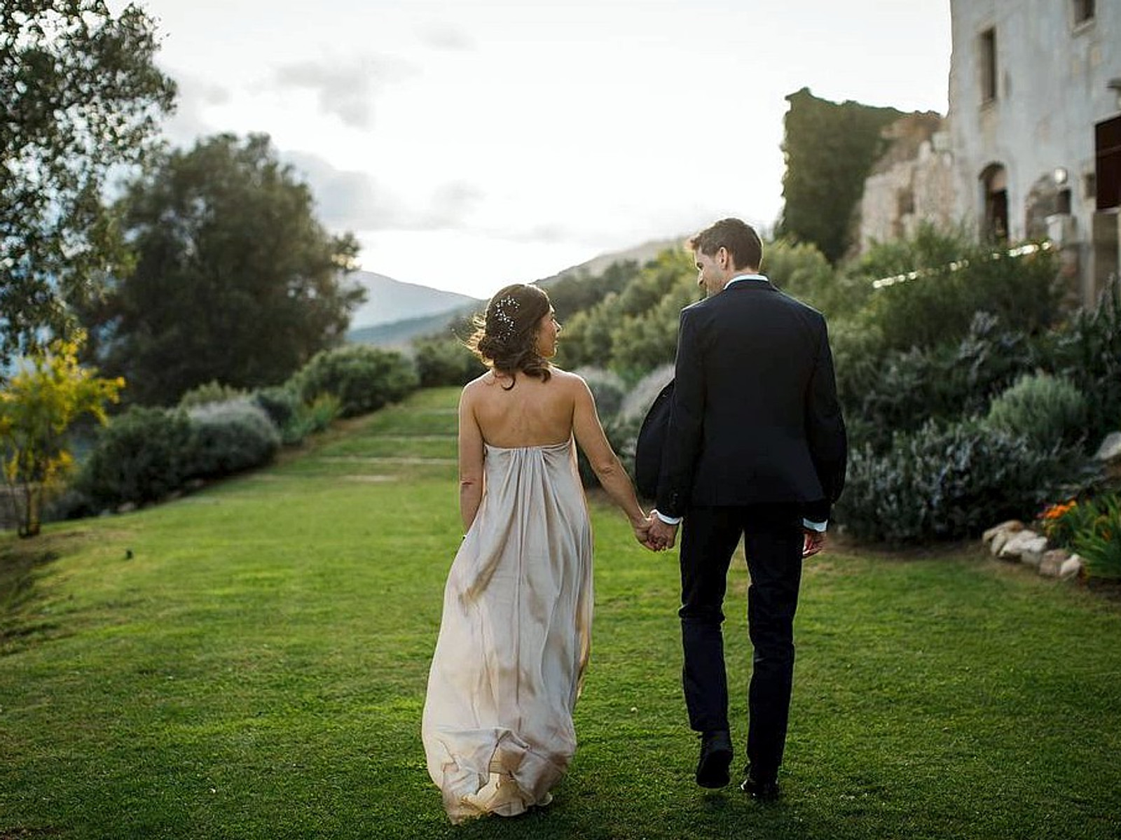 Tips for Planning the Perfect Wedding at Monestir de Sant Salvi