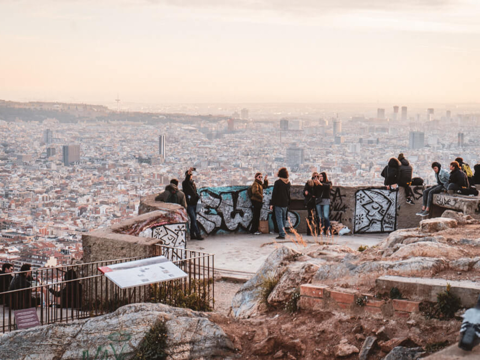 Best Places to Elope in Barcelona : Bunkers del Carmel: