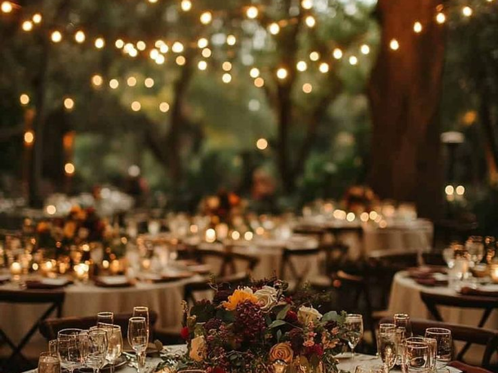 green wedding ideas 2025