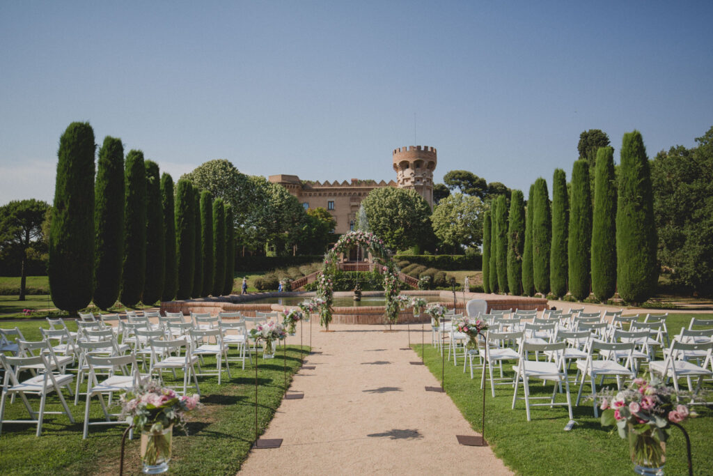 Barcelona Destination Wedding: The Ultimate Guide for American Couples